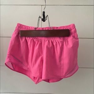 Lululemon 2.5”” Sonic Pink Hotty Hot Shorts
